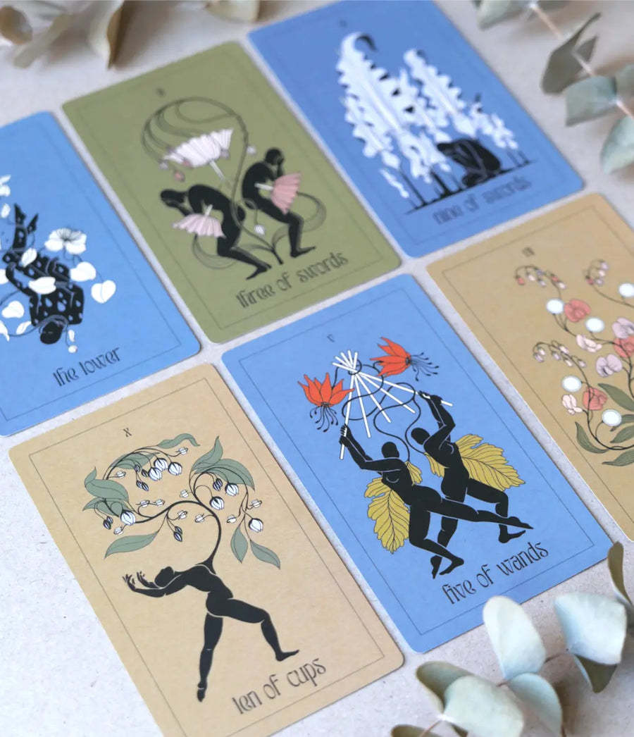 rosa obscura tarot deck