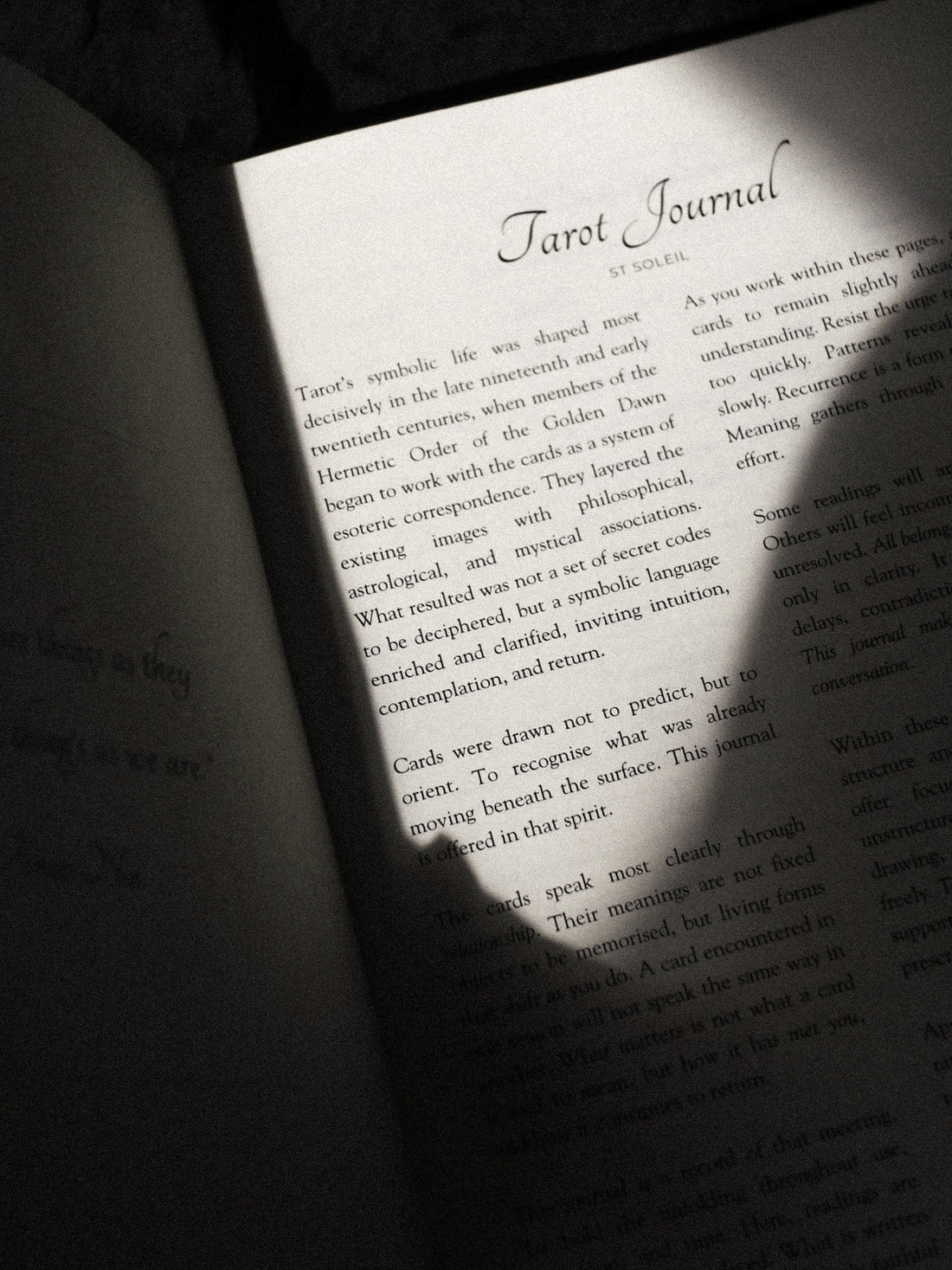 tarot journal preview of inside| created by St. Soleil