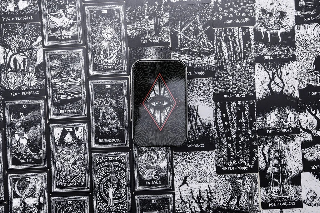 little night visions tarot | preview of cards and box