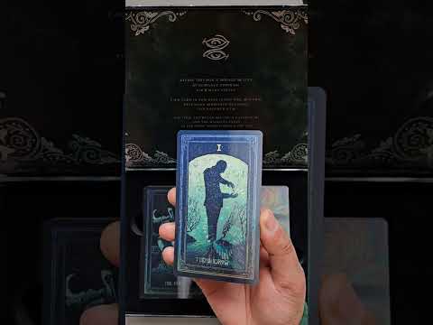 Mirra Visions Lenticular Tarot & Oracle Deck – Holographic Shifting Cards, 79-Card Set With Guidebook, Rainbow
